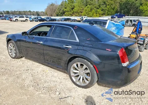 2016 Chrysler 300C z USA, uszkodzony, nr VIN 2C3CCAEG1GH207653